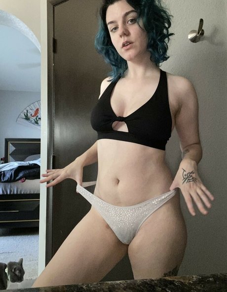 The Cosplay Bunny star pornographic pic