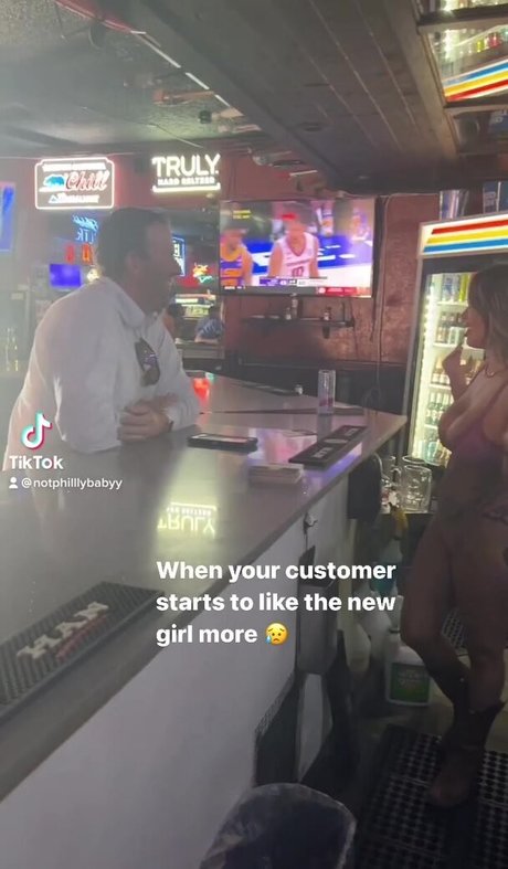 Phillybabbyy porn actress picture