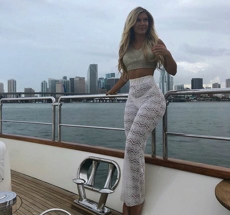 ebony squirt onlyfans free porn picture