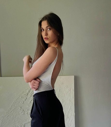 Alina Peter star high quality images