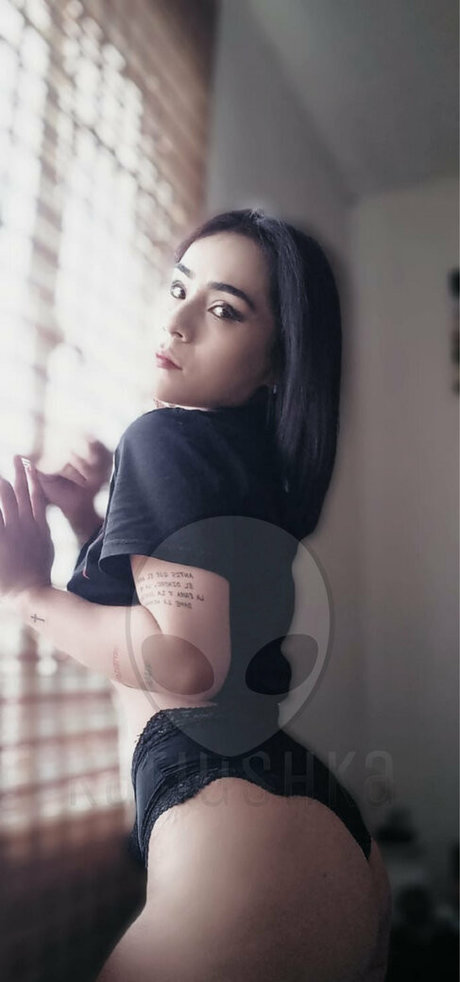 kthegray pornstar sexy pictures