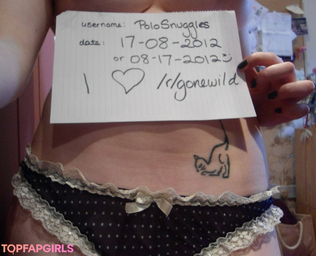 PoloSnuggles model erotic gallery
