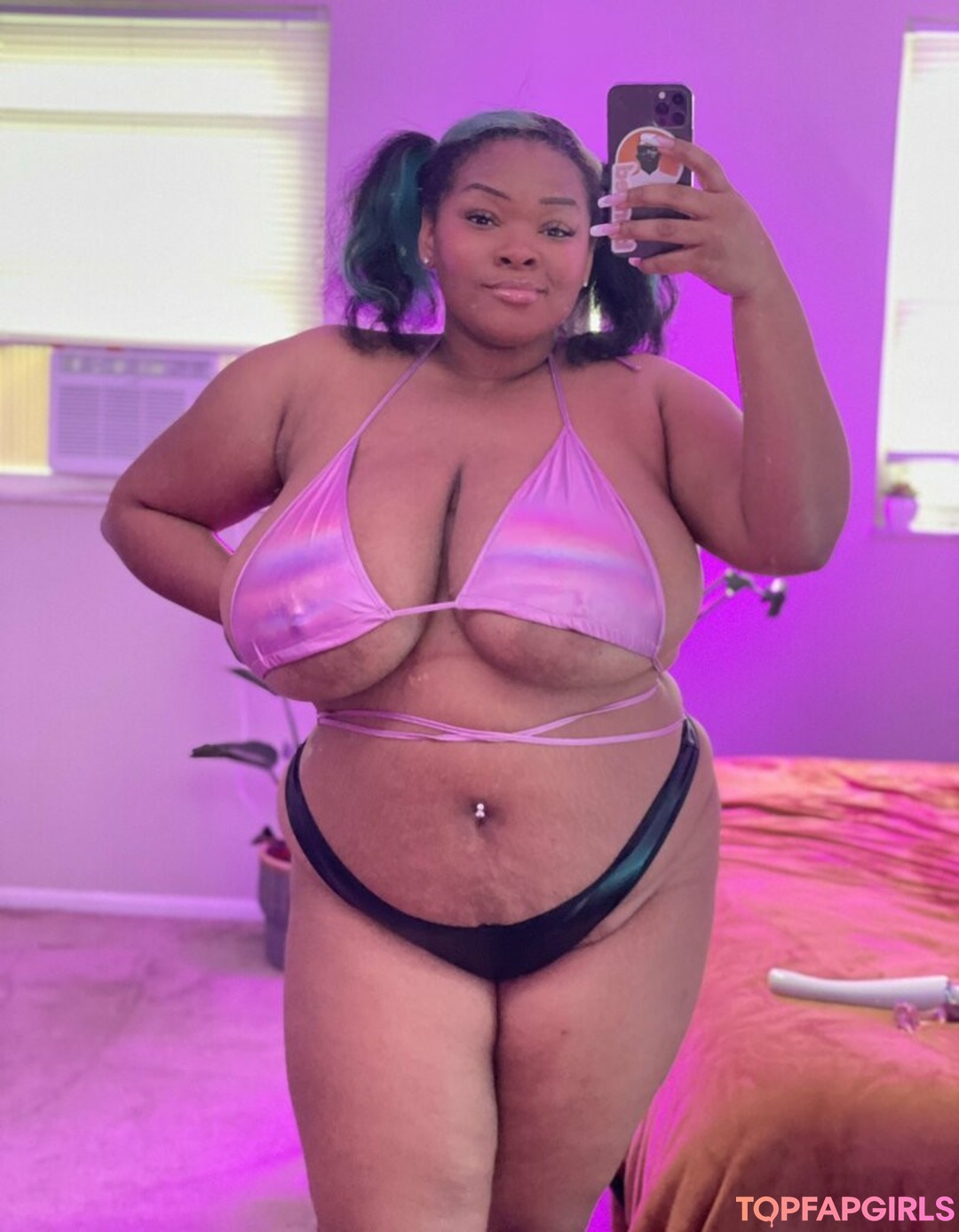 MsMoodyBB pornstar pretty image