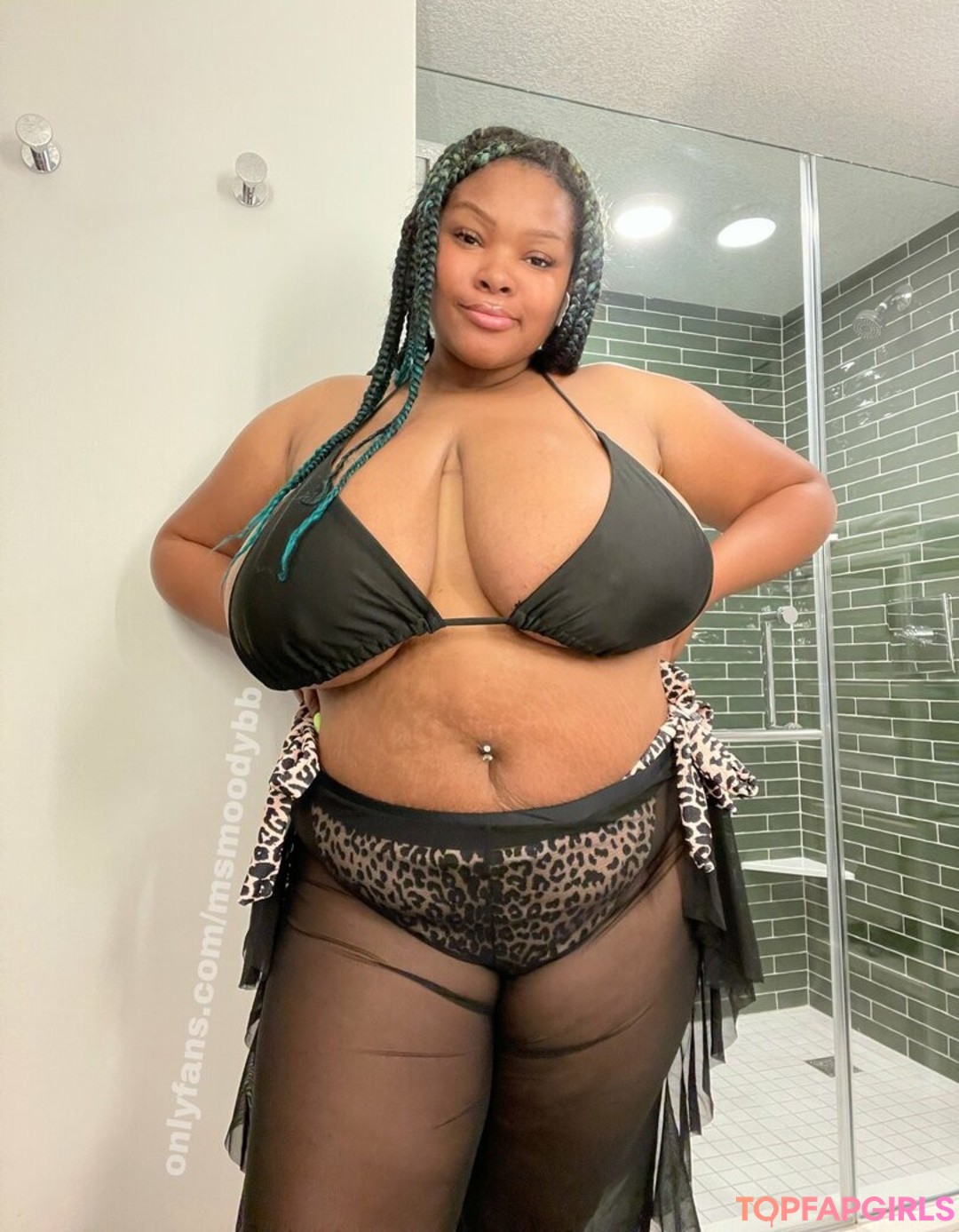 MsMoodyBB model pretty image