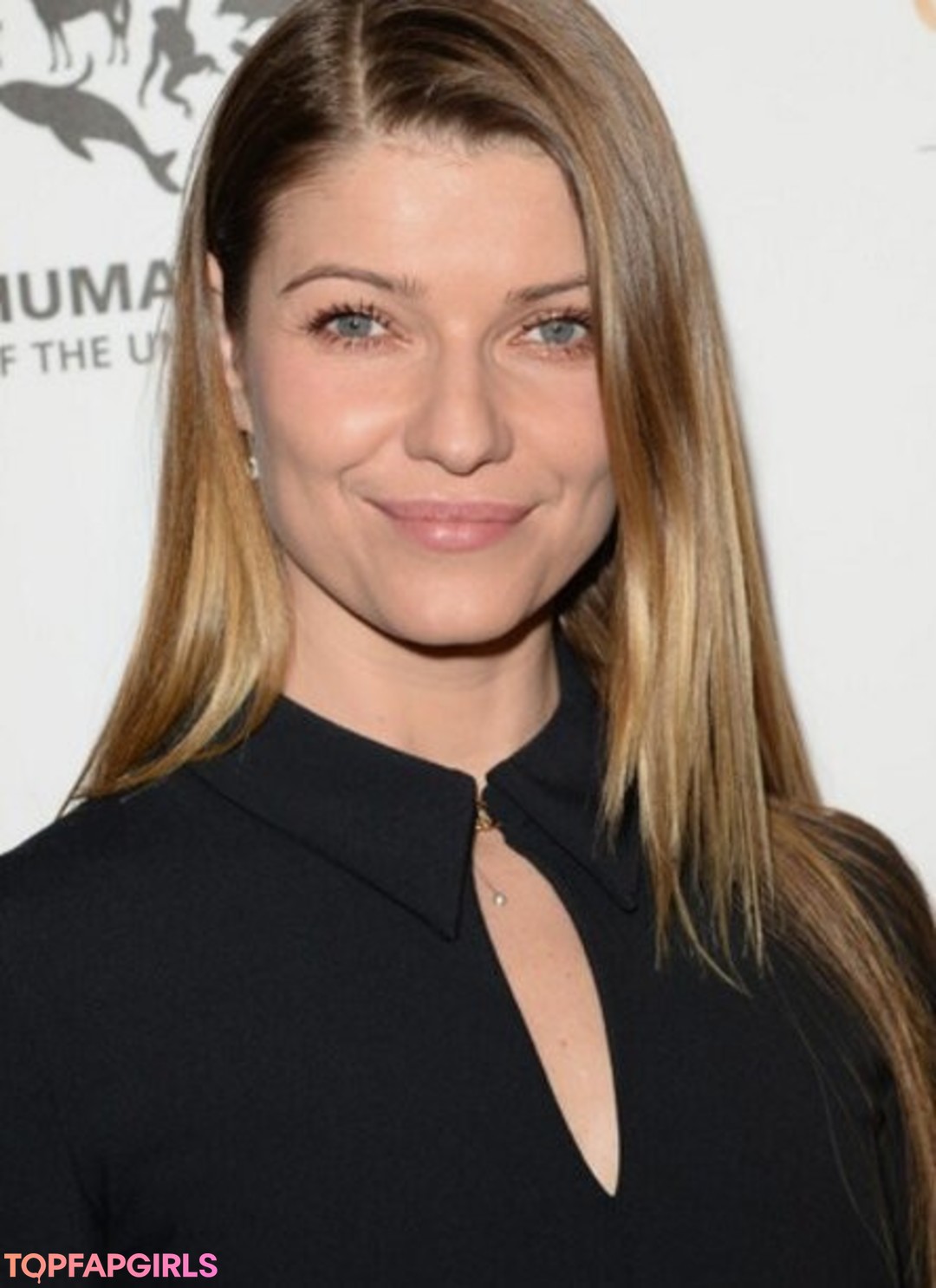 Ivana Milicevic model perfect image