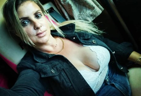 muscular women onlyfans sexy photo