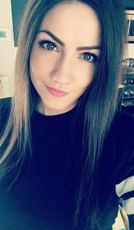 stepdaughter onlyfans xxx pics