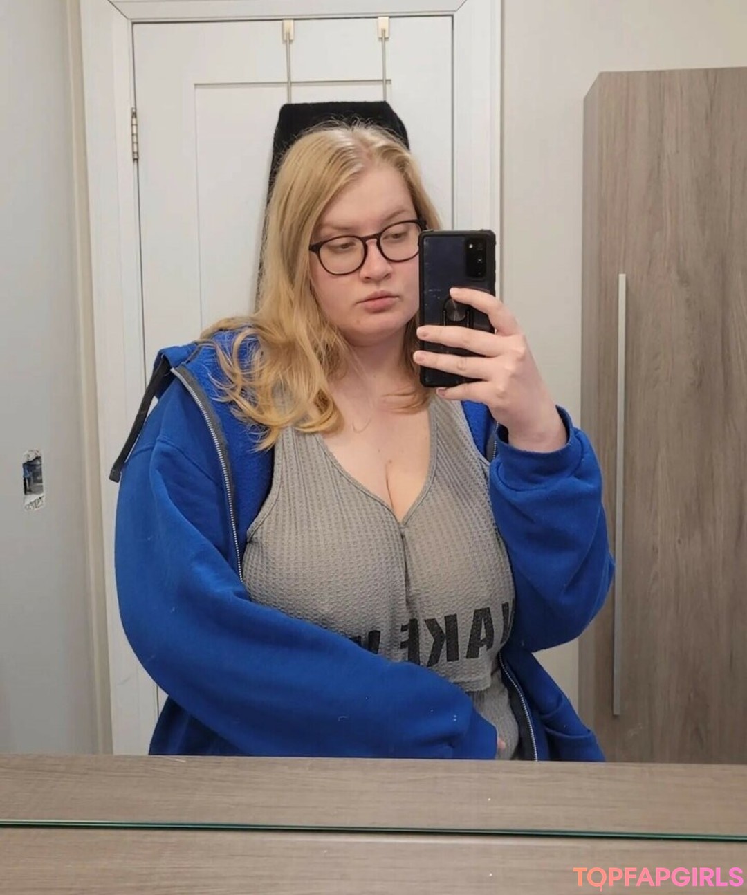 loser   queen model hot pic