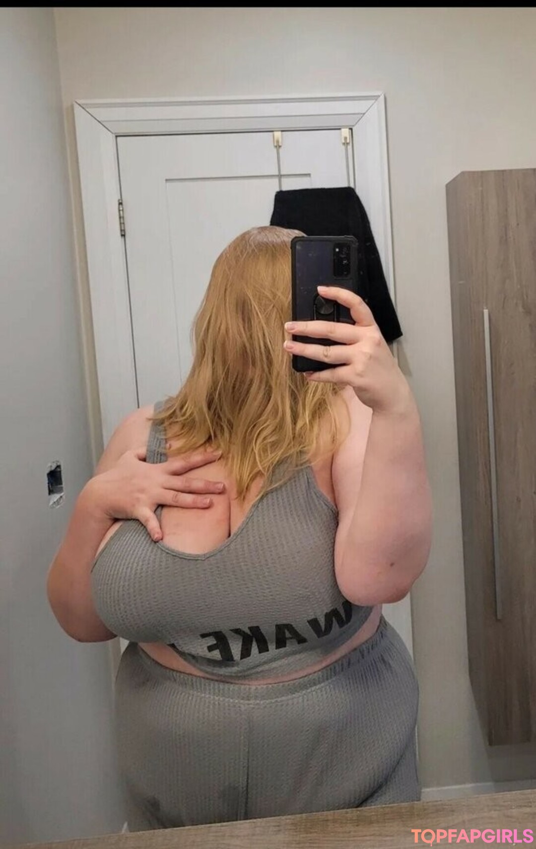 loser   queen nice model img