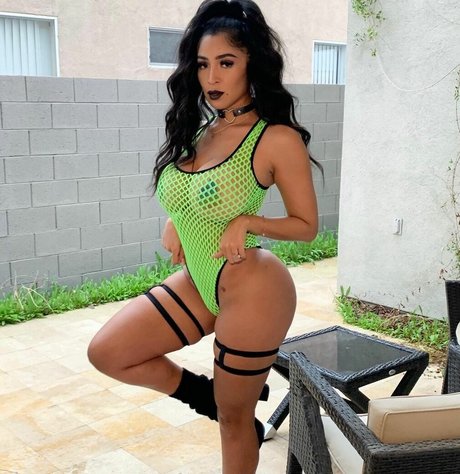 thaliamcix high quality pornstar pics