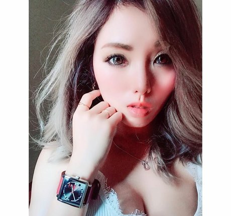 MakiRon top profile image