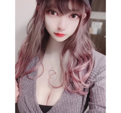 brunette petite onlyfans hd archive