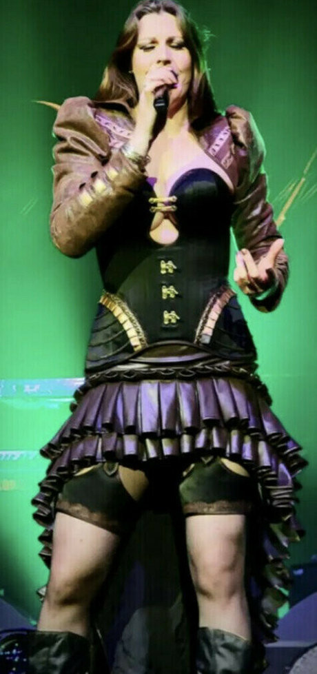 blonde anal onlyfans exclusive images