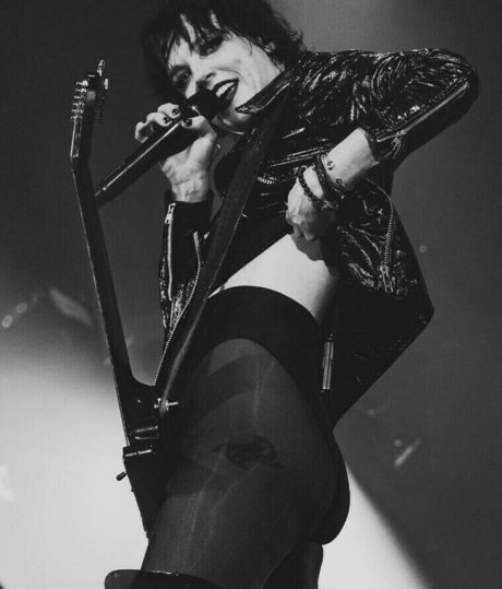 slim onlyfans adult archive