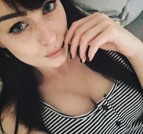 Naniheichou xxx pornstar galleries