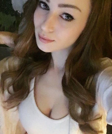 Naniheichou xxx model pics