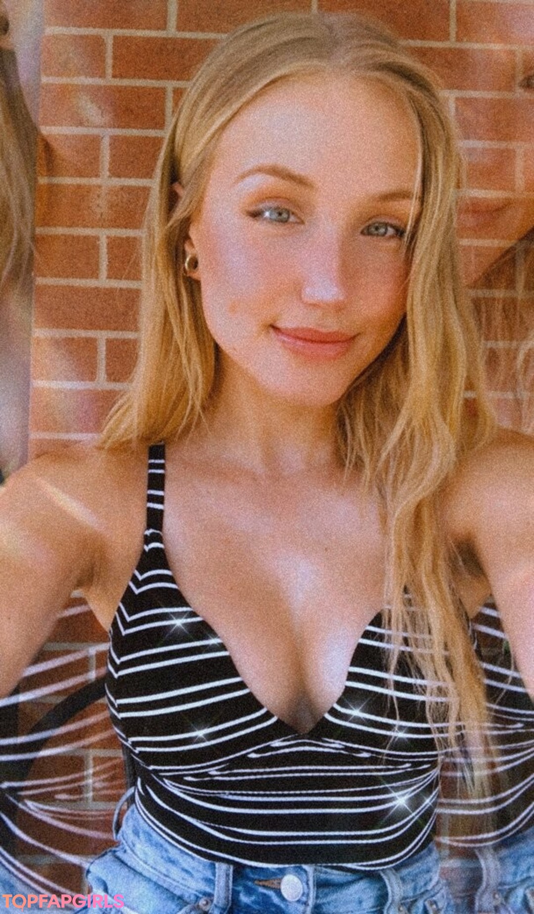 QAEKZ top pornstar picture