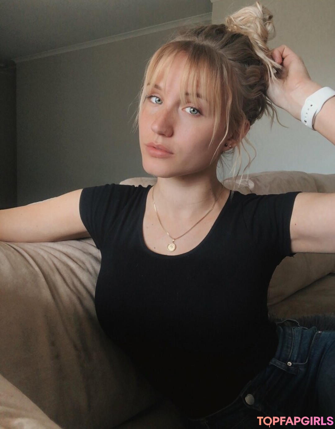 QAEKZ adult model galleries
