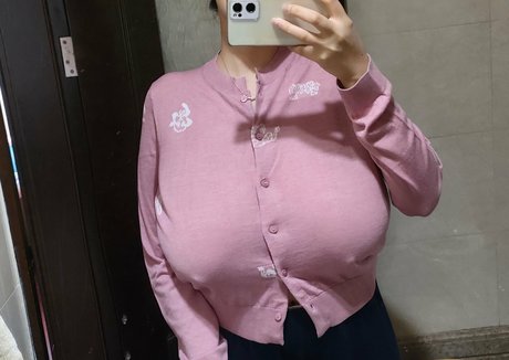 Mira1238888 hd pornstar picture