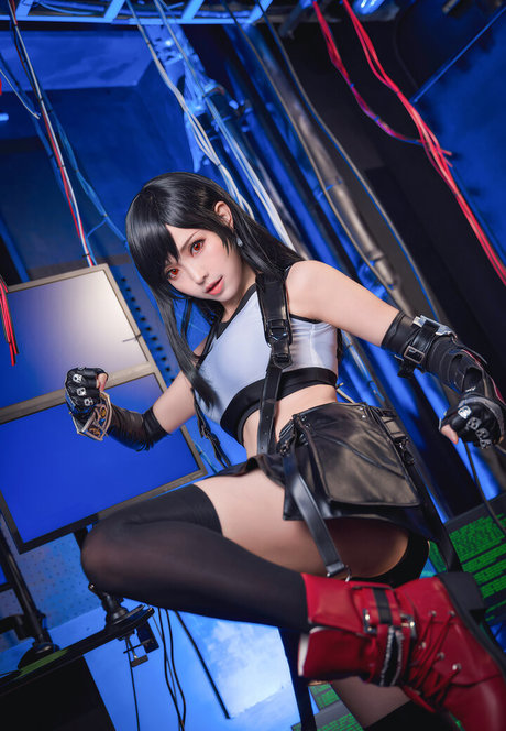 Ely Cosplayer top profile image