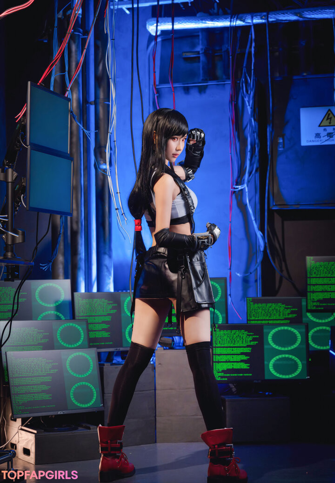 Ely Cosplayer sexy model archive