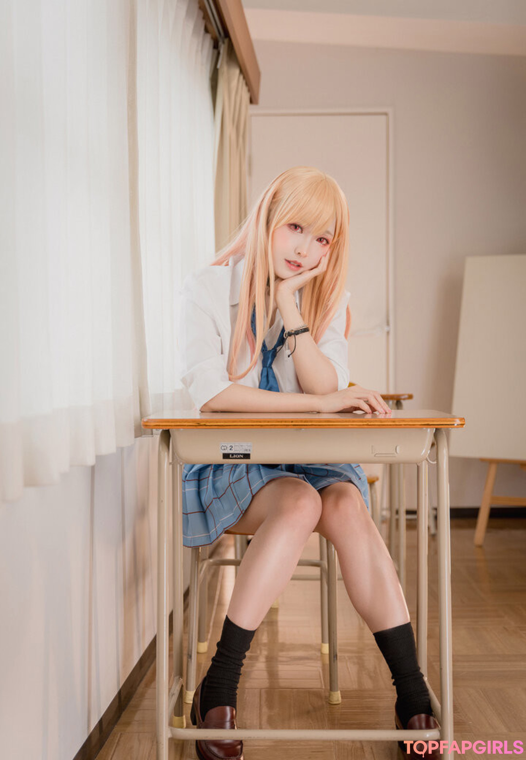 Ely Cosplayer model pics