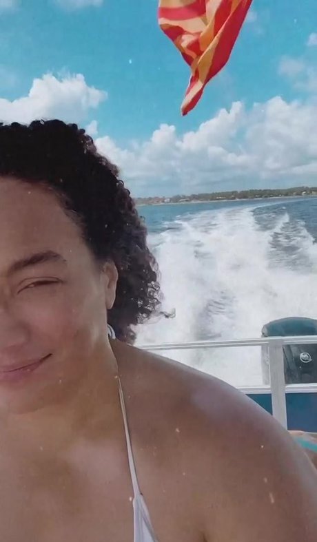 Lina Fanene nudes model image