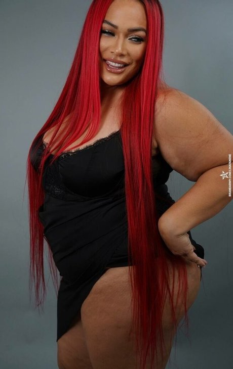 Lina Fanene sexy actress picture