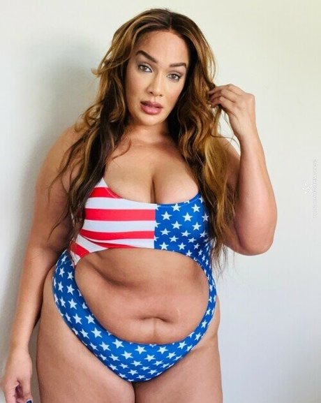 Lina Fanene pornstar pretty photo