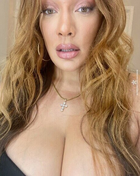 Lina Fanene adult model archive