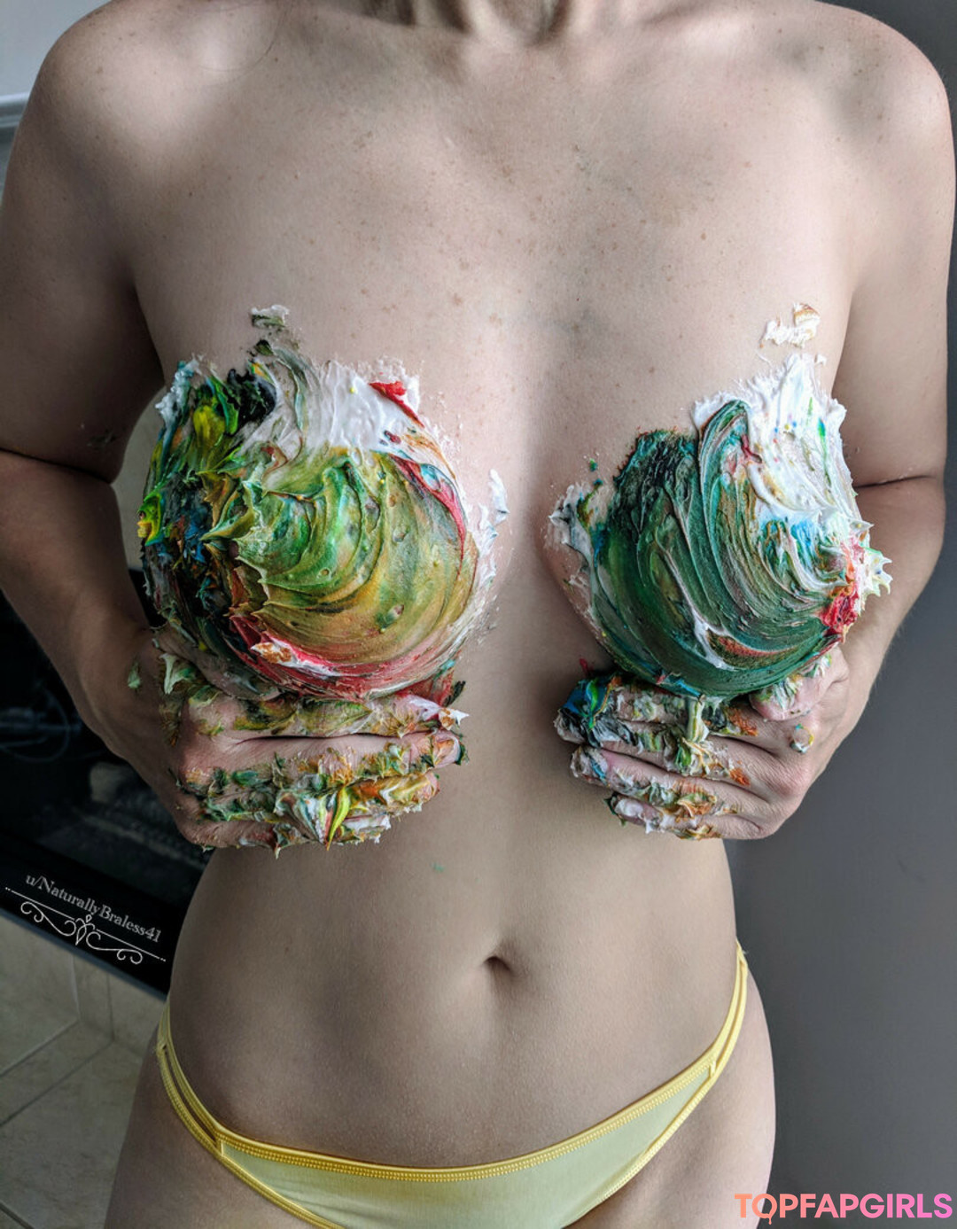 naturallybraless41 star beautiful photos