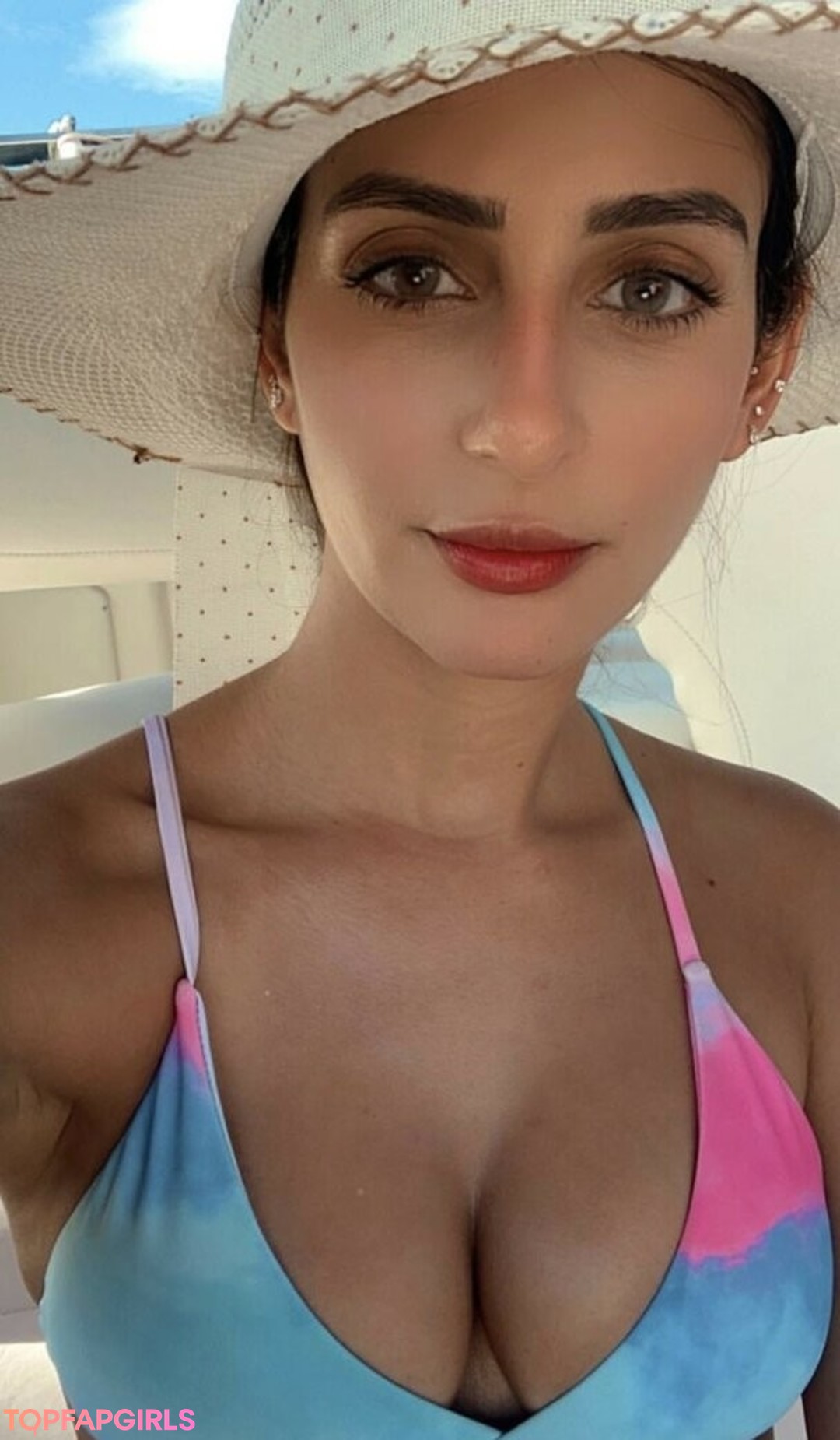 Gabinocentee pornographic actress pics