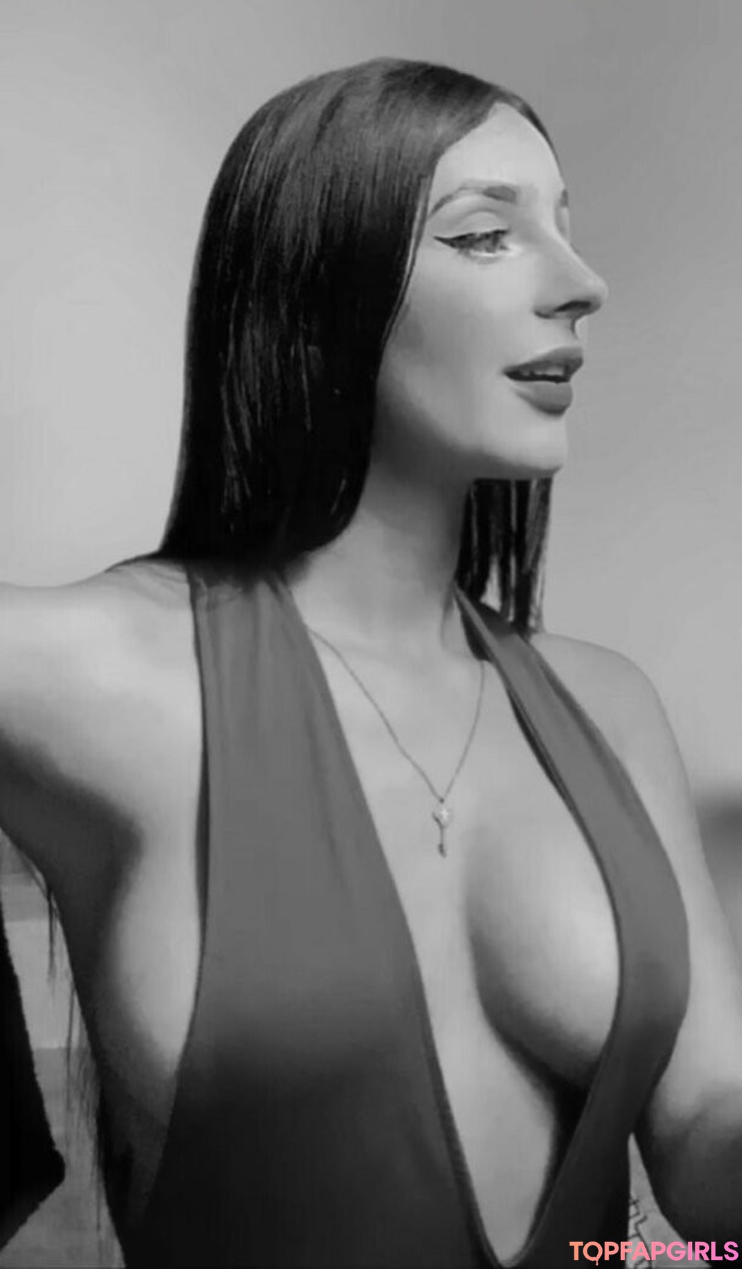 Gabinocentee exclusive model pic