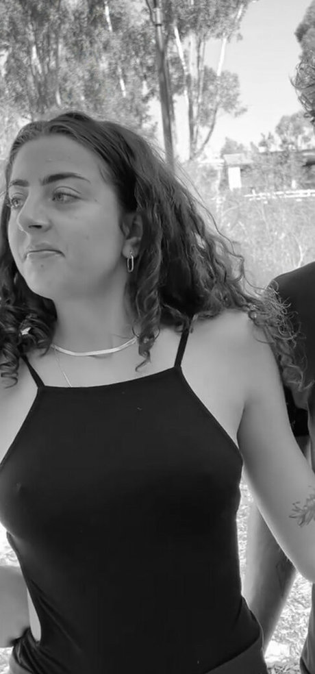 Eda Atilla model porn gallery