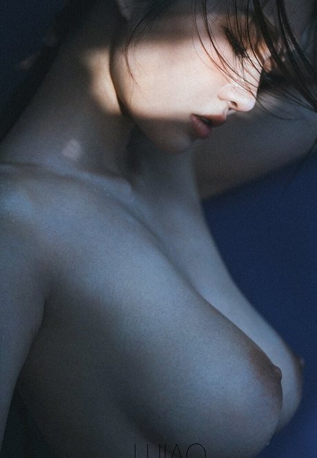 Mavis Pan pornstar xxx image