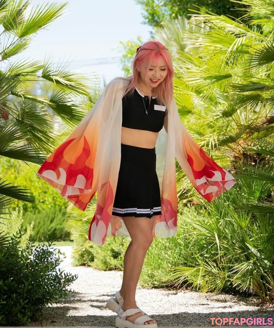 Yvonneflinetv nude star gallery