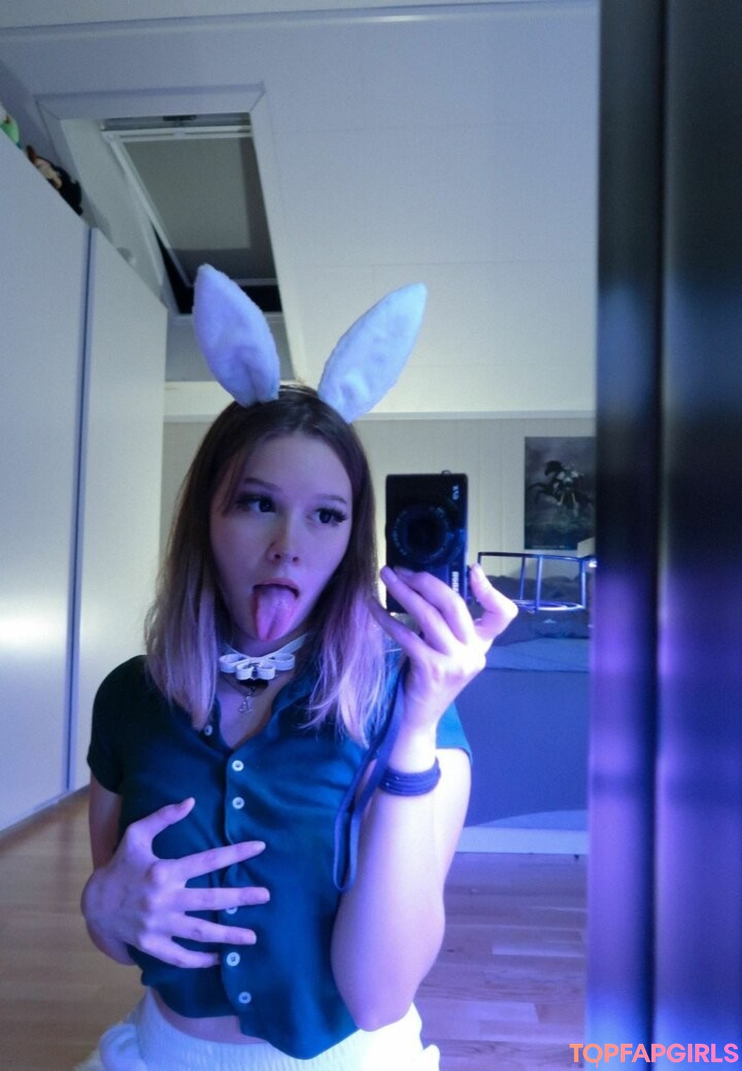 Sniff You adult actress image