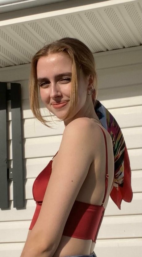 BlondeLindsayLohan star hot pic