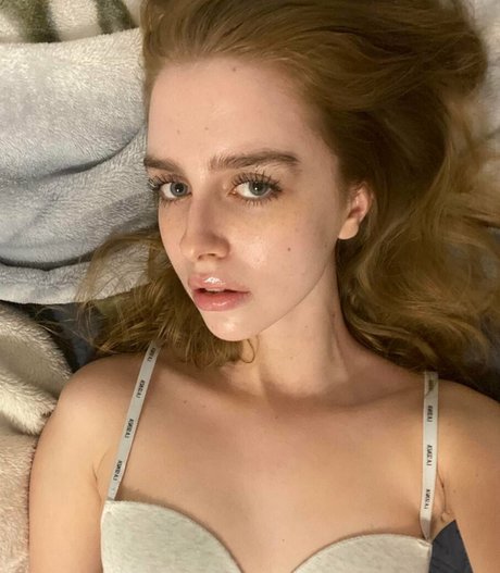 BlondeLindsayLohan erotic pornstar pictures