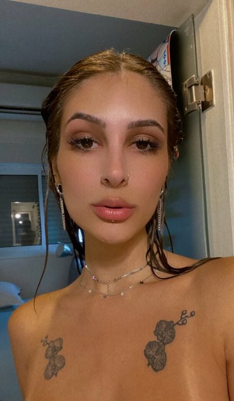 petite skinny onlyfans art naked img