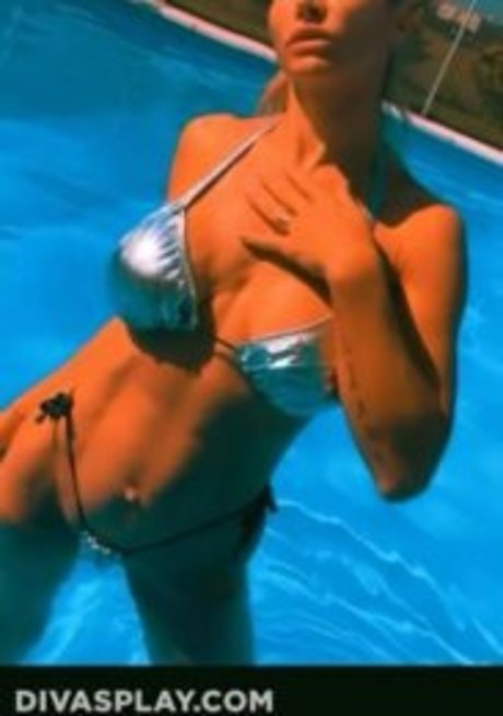 Adabel Guerrero model hot images