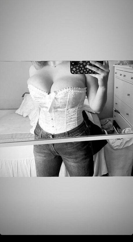 Amelia Tidd nice star archive