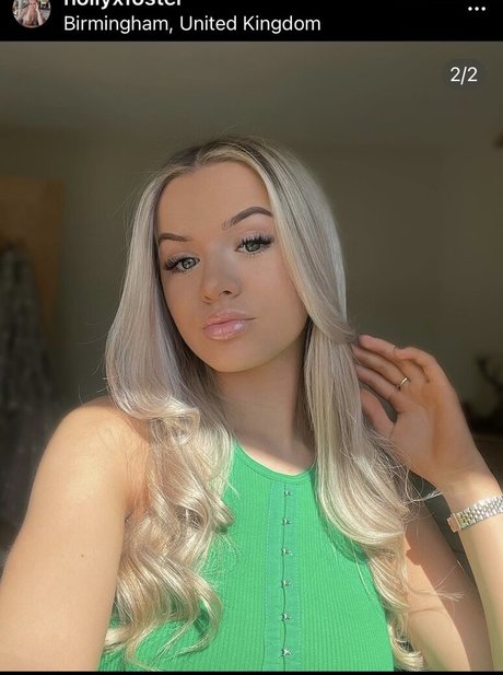 Hollyxfoster sexy model pics