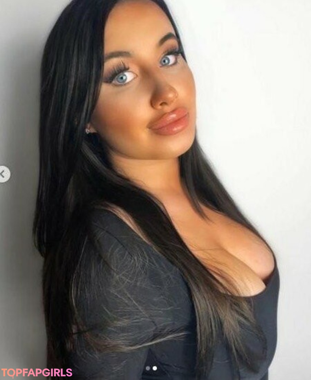 Kate Patterson adult model gallery