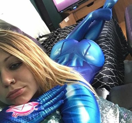 Synystershwee pornographic model images