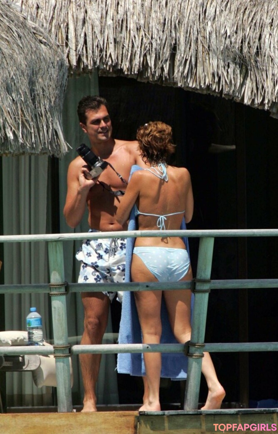 Natasha Kaplinsky model top photos