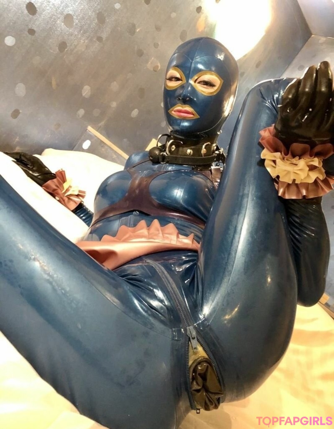 Rumi Rubber adult star images
