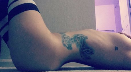 transgender onlyfans naked pics