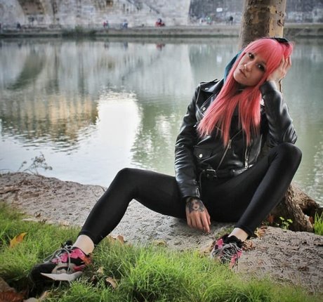 Redfoxy12 model art image