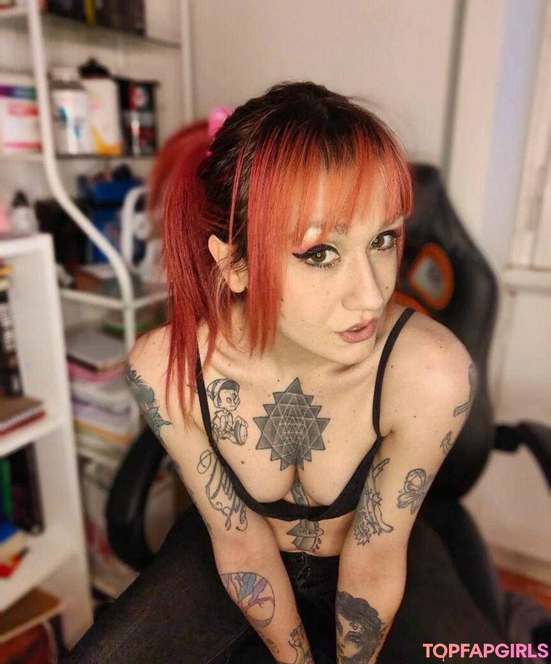 Redfoxy12 model nudes galleries